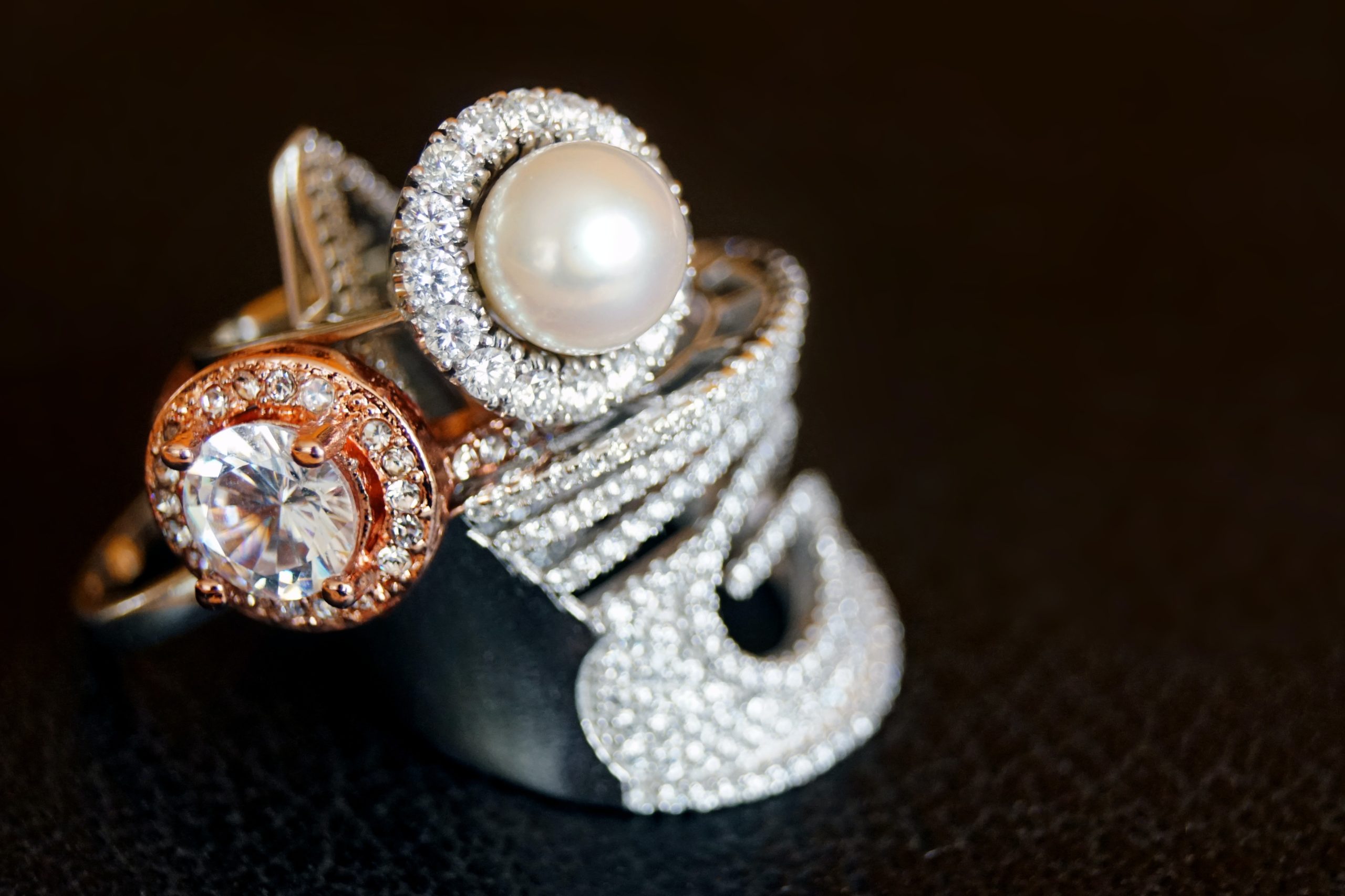 Kat's wisdom corner, diamond rings, wedding rings, vintage diamond rings, custom designed diamond rings,